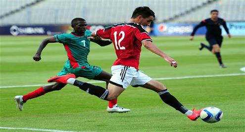 حمدي زكي: وقعت للأهلي بعلم الاتحاد .. وانتظر عرضاً سعودياً